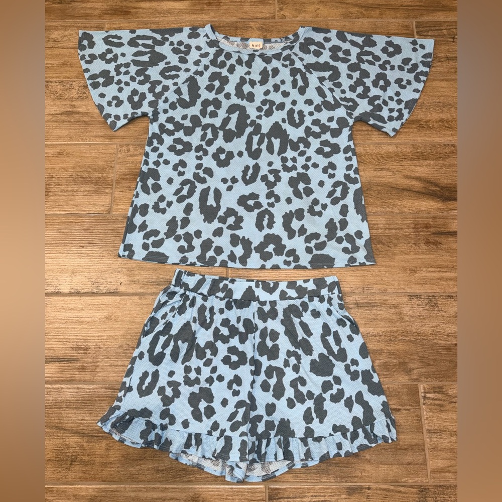 BiBi Blue Leopard Short Sleeve Pajama Set